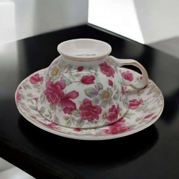 Grace's Teaware Victorian Charm Cup and Saucer Set Pink Floral Blooming Roses - Picture 5 of 11